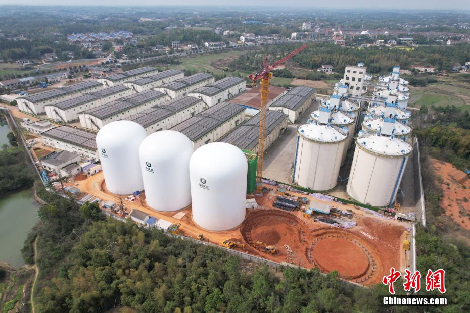 中国首批9000吨级气膜粮仓亮相湖南